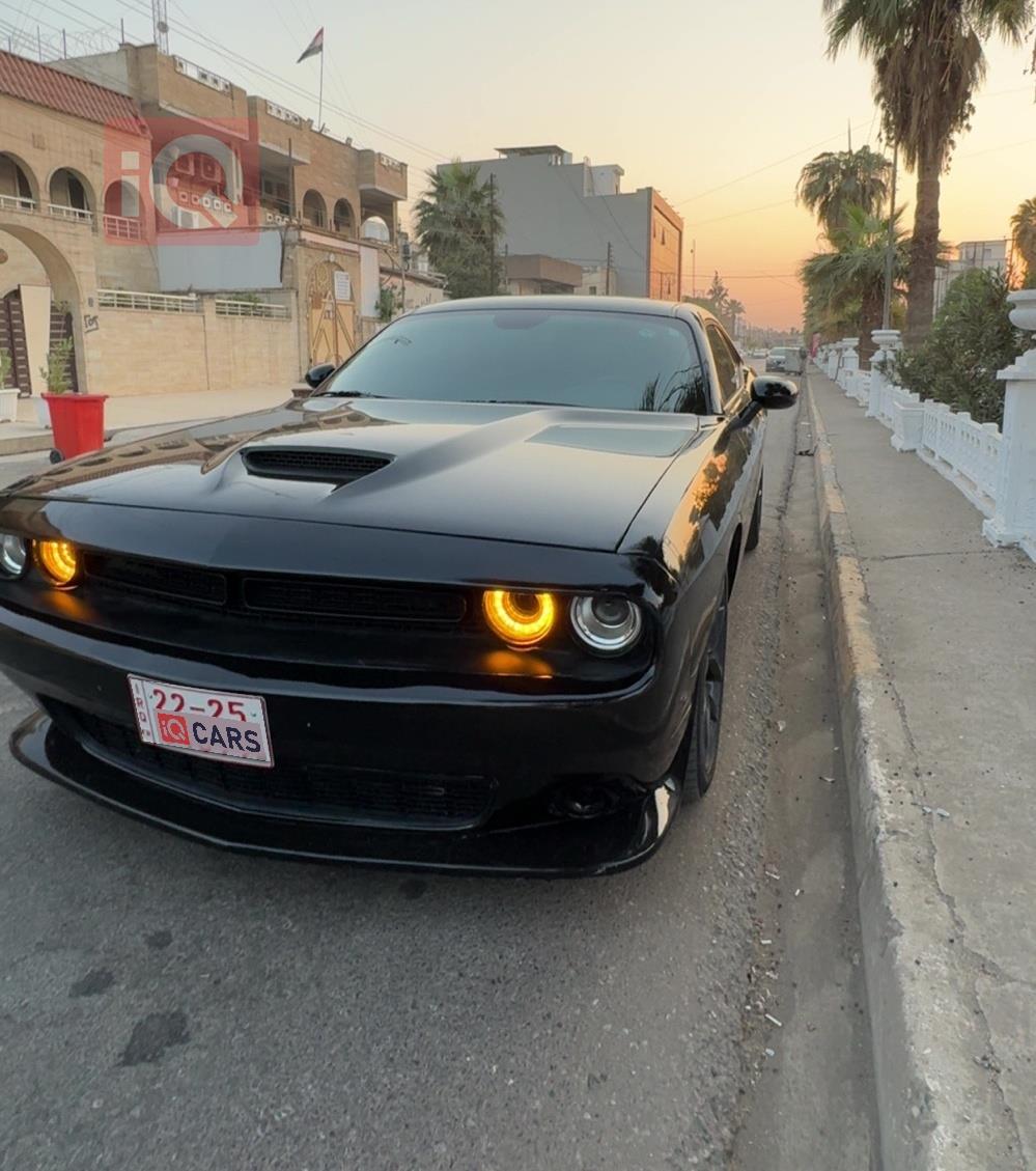 Dodge Challenger